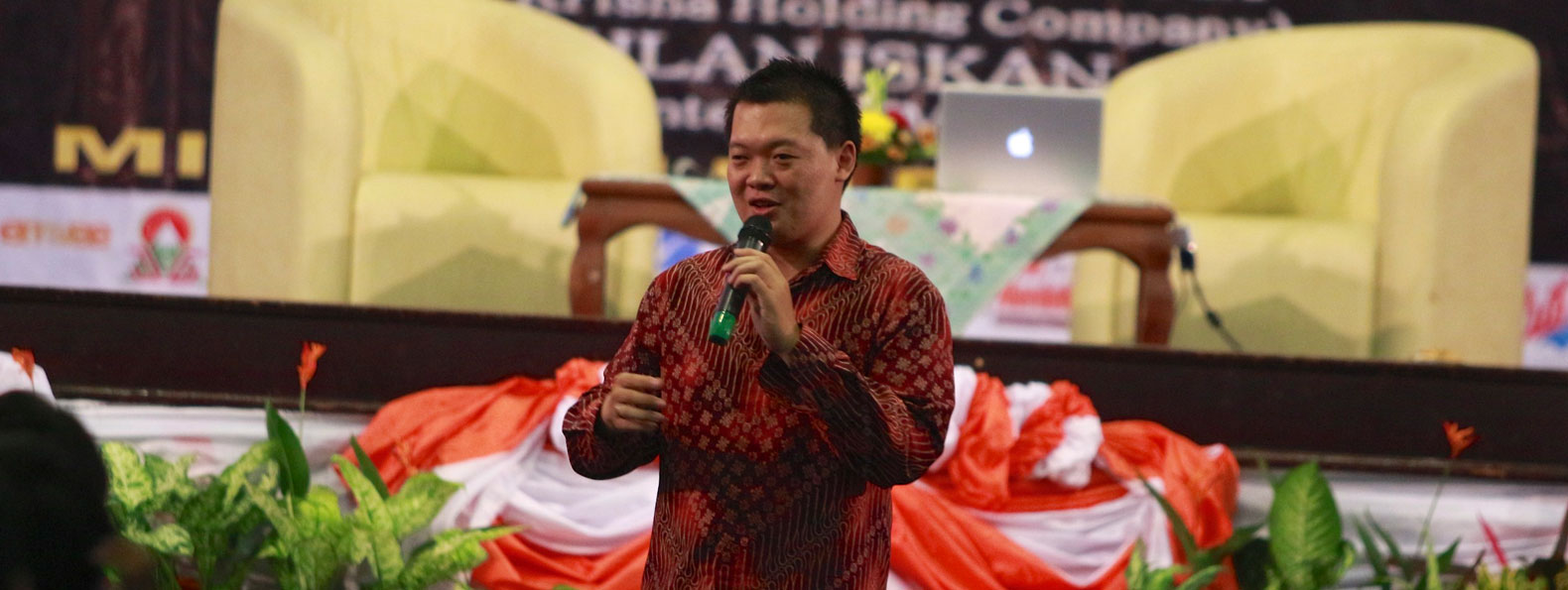 Profil Pembicara Seminar Motivasi